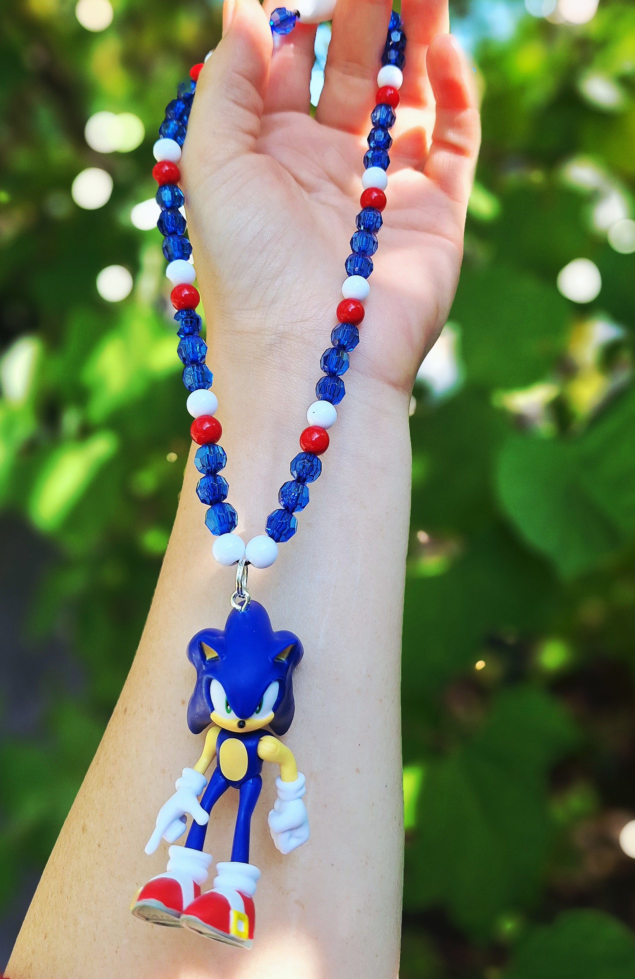 Sonic/metal sonic necklace